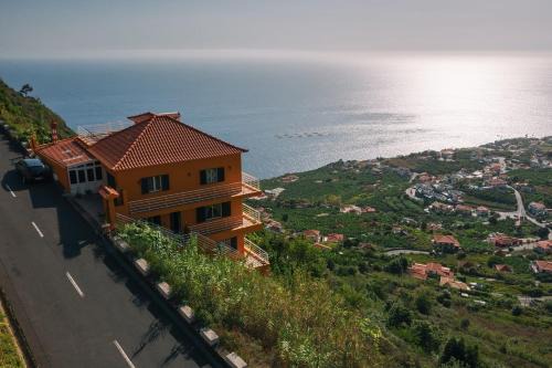 Arco da Calheta House | Sunset House