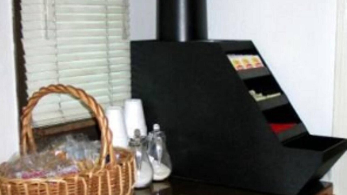 West Sacramento Hotel | Sunset Inn and Suites