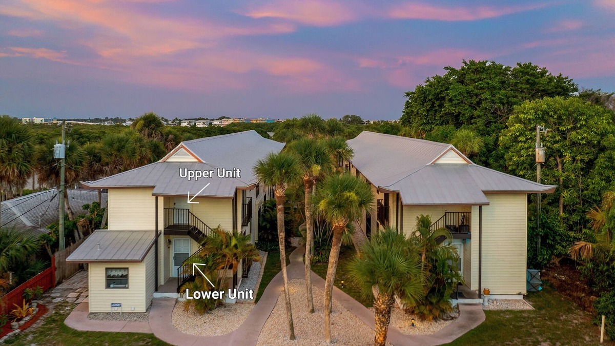 Englewood Condo | Sunset Rendezvous Beach Duplex