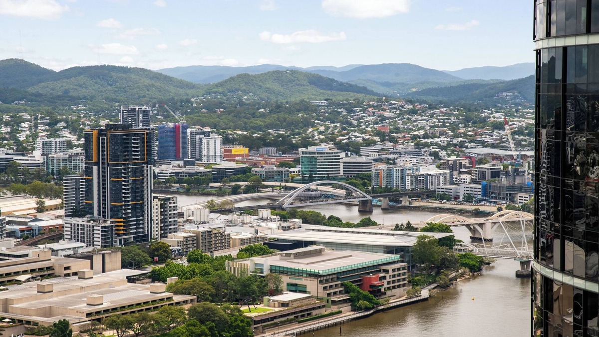 Brisbane Central Business District Apartment | Sunset River View/Queens Wharf/Casino/CBD Riverfront/Top Facility