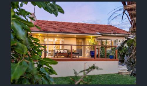 Scarborough House | Sunset Serenity in Scarborough