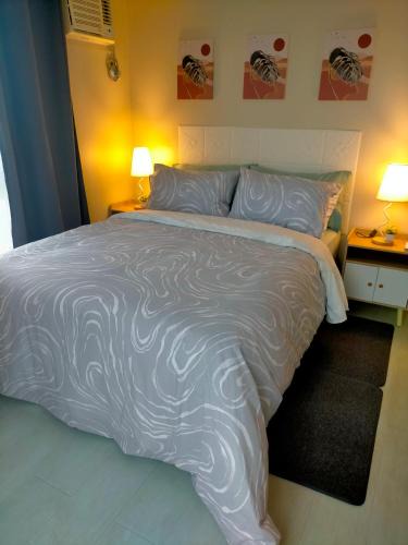 Mandurriao Apartment | Sunset Suite