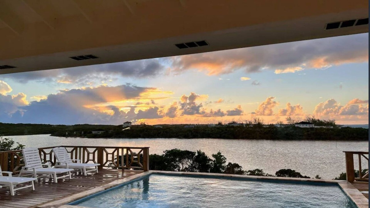 William's Town Villa | Sunset Villa - Exuma Bahamas with Private Heated Pool!, Vacation Villa Moments with Private Heated P