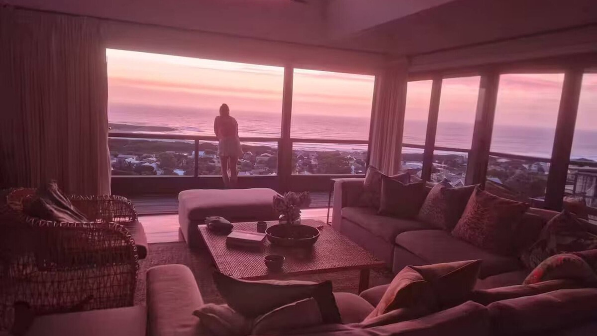 Cape Peninsula Villa | Sunset Villa Scarborough with Pool and Garden