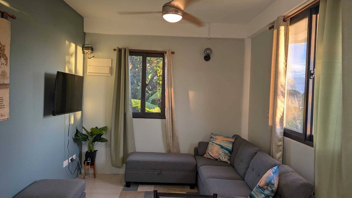 Mero Apartment | Sunset Vista charming 1-bedroom apartment 0.4 miles from beautiful Mero Beach.