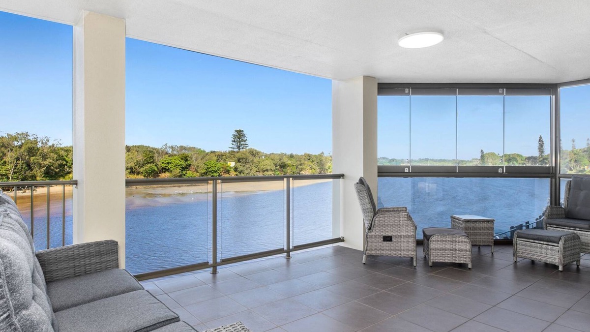 Kingscliff Apartment | Sunset Waters Creekfront Apartment