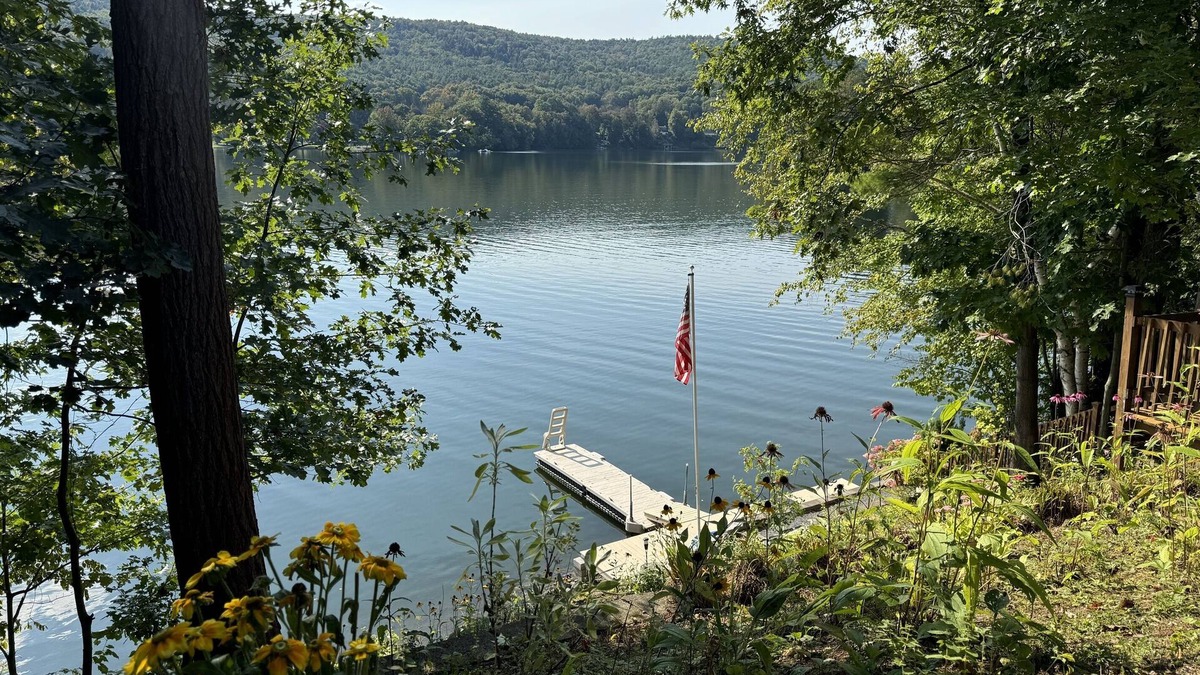 Maryland Apartment | Sunset Waters -Goodyear Lake - hot tub, swimming ,fishing. paddle sports