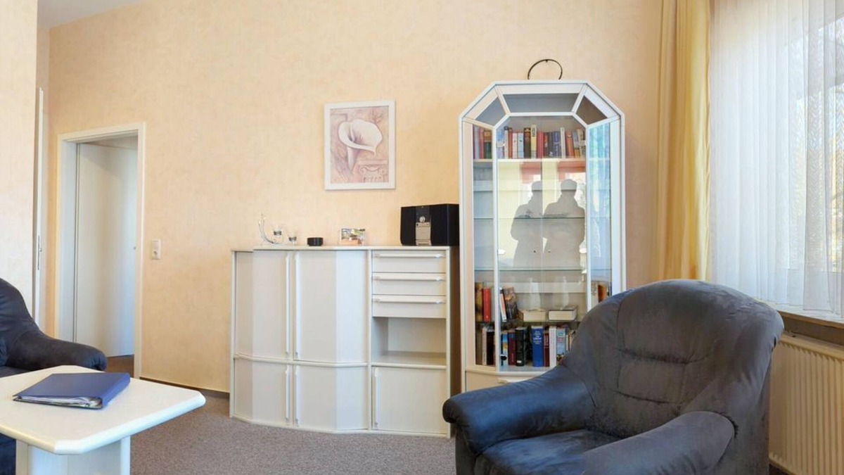 Bad Salzuflen Apartment | Sunshine 78 m², 3 rooms - Haus Königin Luise