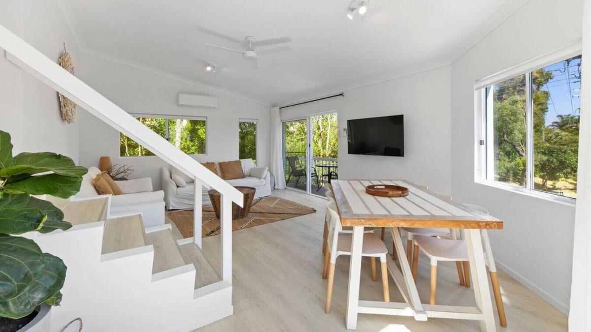 Sunshine Beach Apartment | Sunshine beachNoosa,100m to Beach,RENO APRIL 25