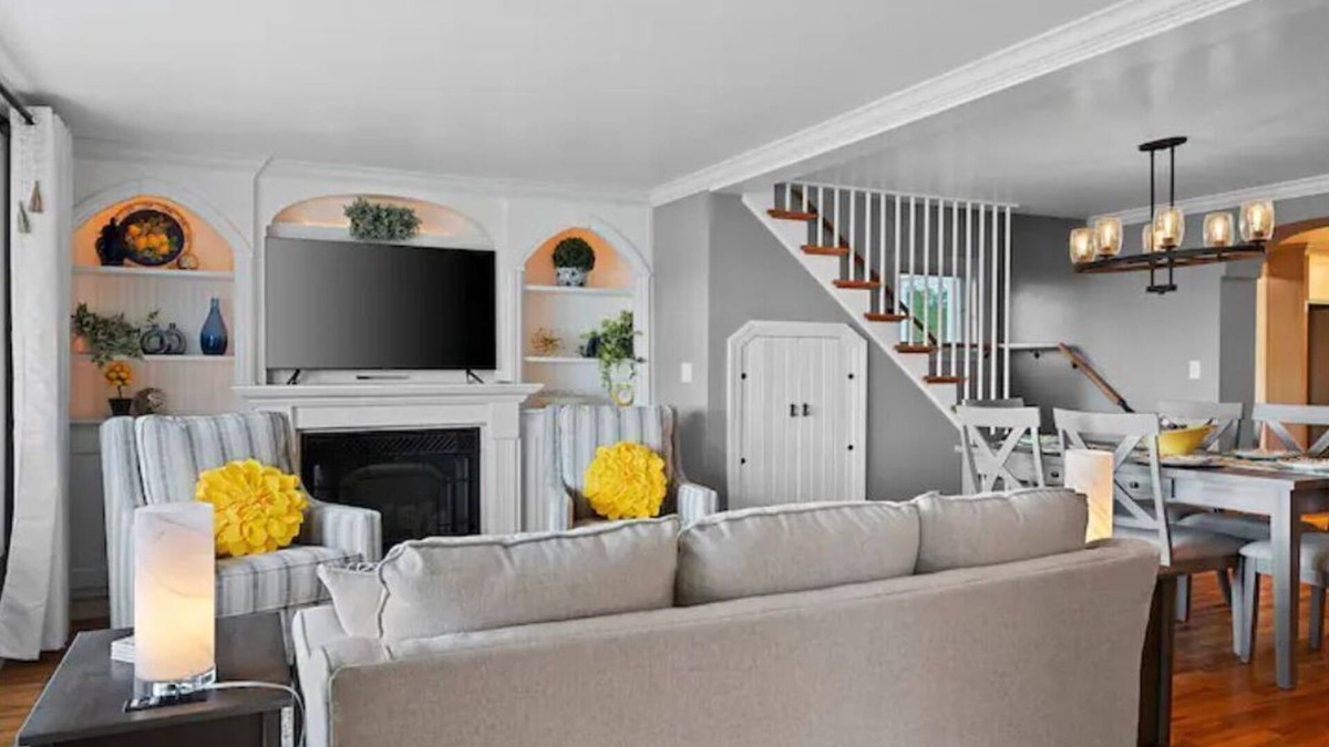 Sturgeon Bay House | Sunshine Cove - Door County