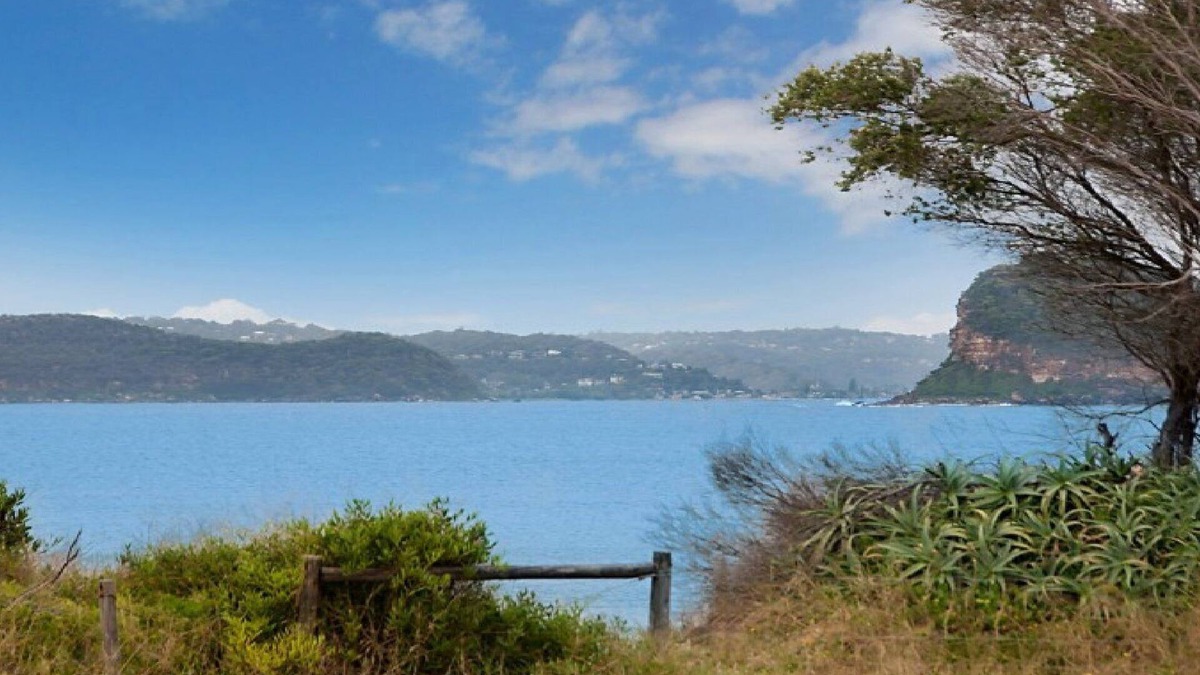 Umina Beach House | Sunshine Retreat @ Umina Beach