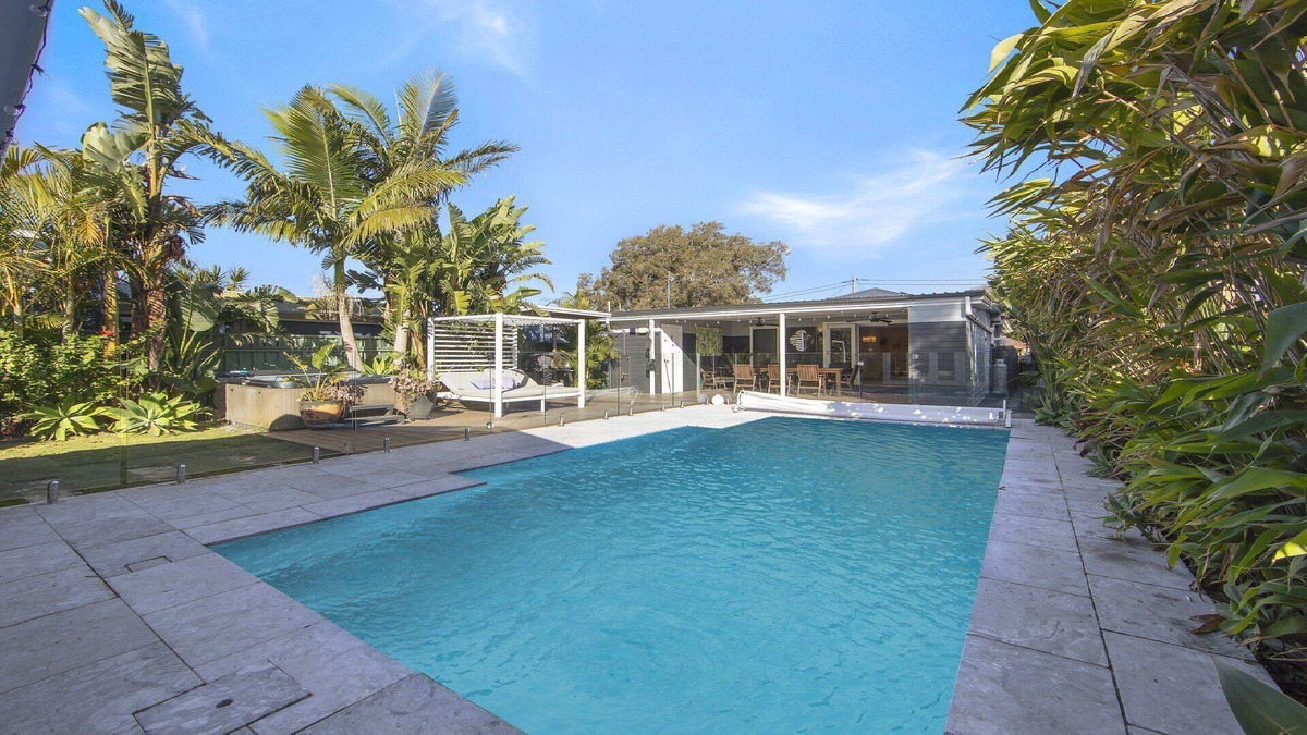 Woy Woy House | Sunshine Retreat @ Woy Woy