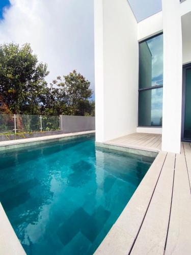 Estrela da Calheta Villa | Sunshine Villa with Optionally Heated Pool 150m above Ocean & Sandy Beach