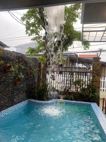 Phu Vang Hotel | Sunshine villa thuan an