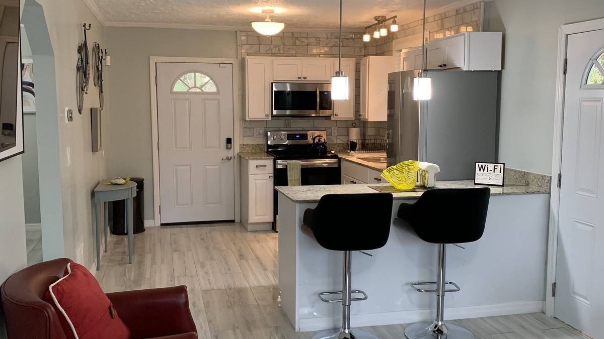 Northside House | Sunshine Villa Two