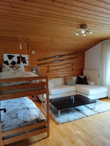 Finkenstein am Faaker See Apartment | Sunwood Apartment-Ferienwohnung mit Herz