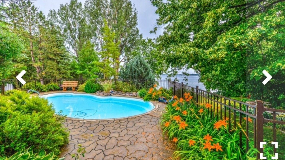 Saint-Mathias-sur-Richelieu House | Superb waterfront house in the Chambly basin