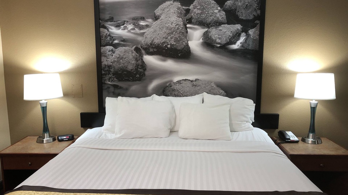 Baker City Hotel | Super 8 by Wyndham Baker City