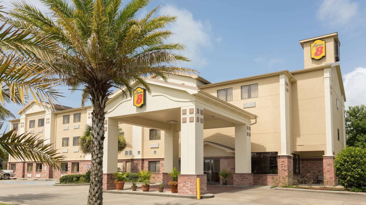 Duson Hotel | Super 8 by Wyndham Duson Lafayette West Area