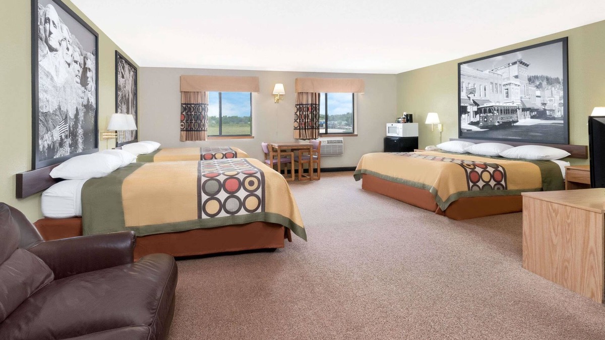 Winner Hotel | Super 8 by Wyndham Winner SD