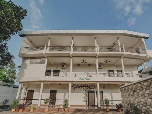 Dhanbad Hotel | Super Capital O Gulmohar Marriage Garden