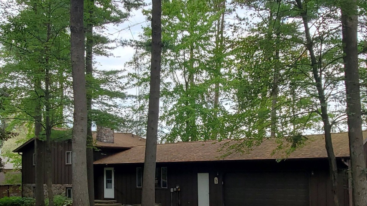 Amherst Junction House | Super-Comfortable House on Super-Clean Sunset Lake