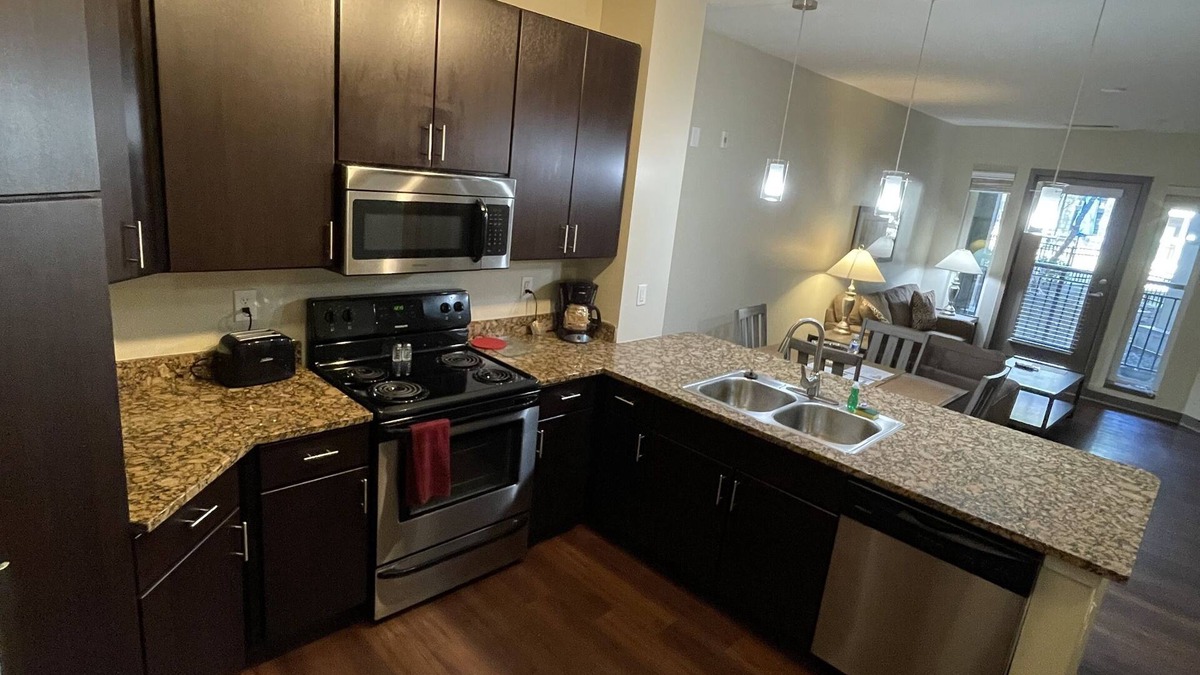 Downtown Indianapolis Apartment | Super cool in the HEART of Downtown Indy!