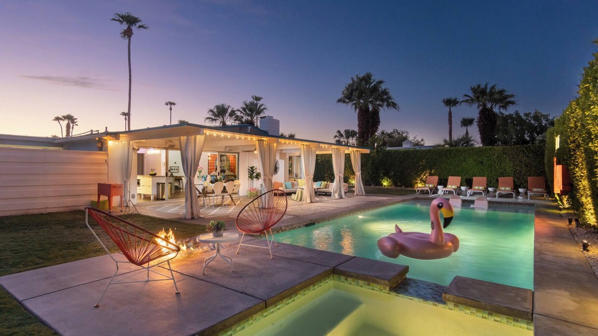 Racquet Club Estates House | Super Cool Mid-Century withYard/Cabana,Salt Water Pool, Outdoor Kitchen.Spa