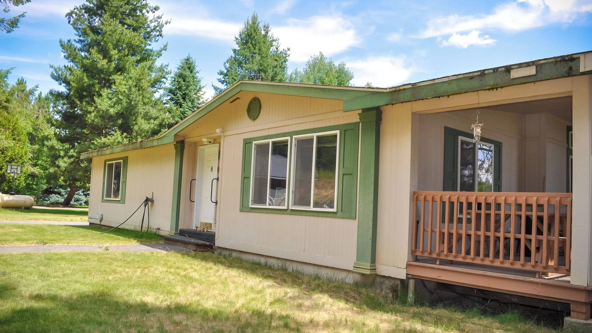 St. Maries House | Super Family-Friendly Home in St. Maries, Idaho - Idaho Deer Haven