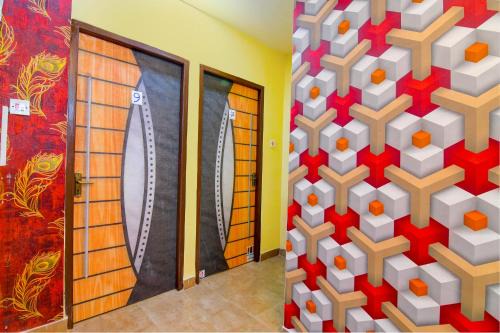 Chinar Park Hotel | Super Hotel O Ashiyana Guest House
