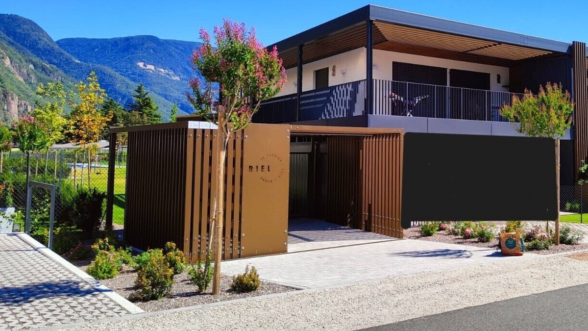 Bolzano Condo | Super new apartment Bozen Süd with outdoor pool in the middle of apple fields