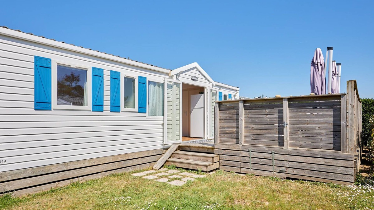 Les Pieux House | Super Octalia (camping 5*) by Interhome