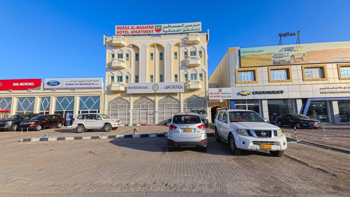 Sur Hotel | Super OYO 108 Marsa Al Masafar Hotel Apartment