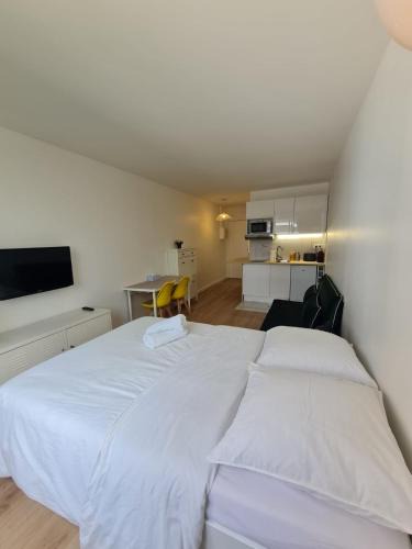 Gambetta Apartment | Super studio Paris La Défense