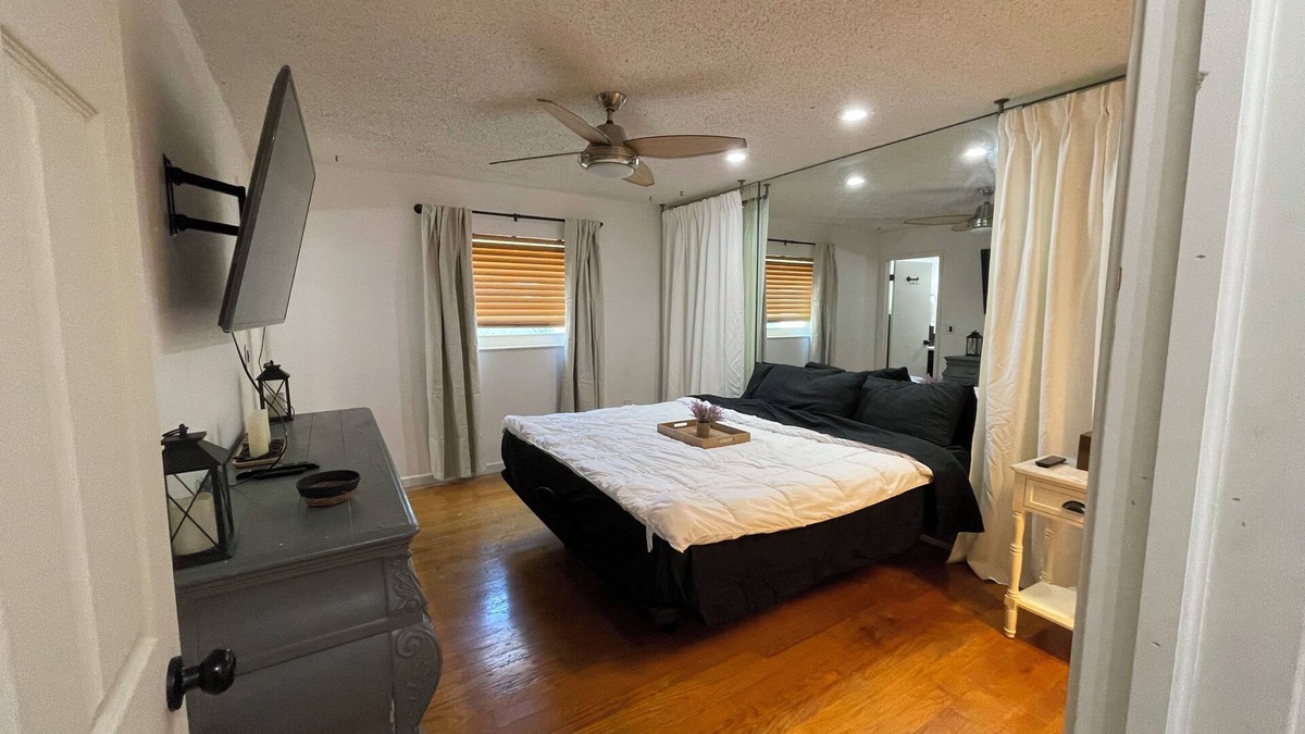 Palm Harbor Cottage | Superb 2bed, 2bath cottage with AC and pool in Palm Harbor