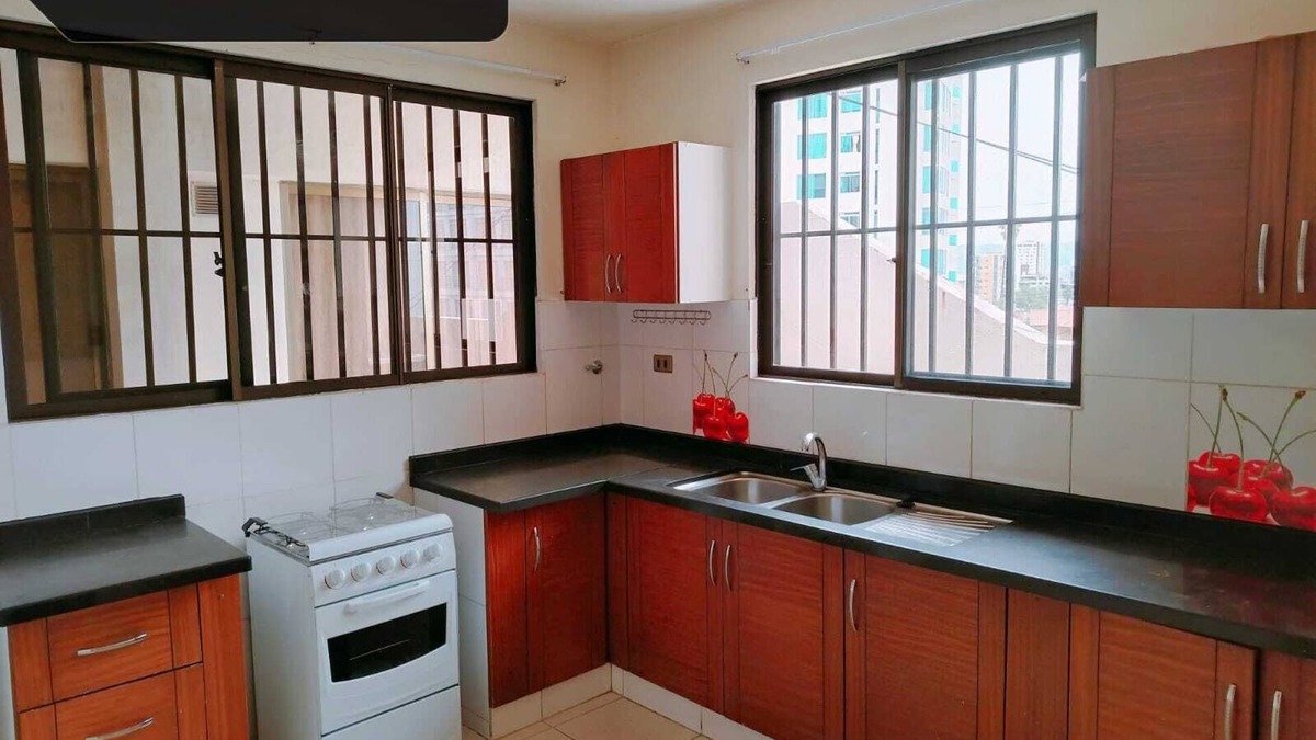 Cochabamba Apartment | Superb 3-bedroom apartment in Cochabamba. Premium location