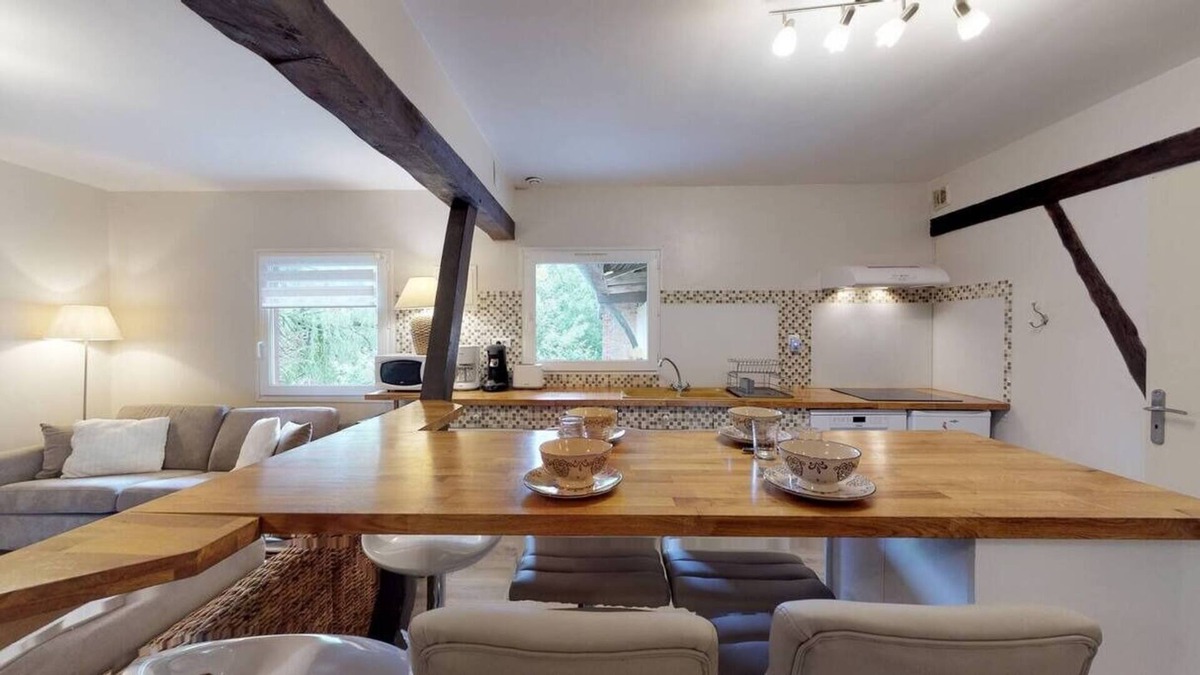 Talmas Apartment | Superb apartment in a stable for 10 people