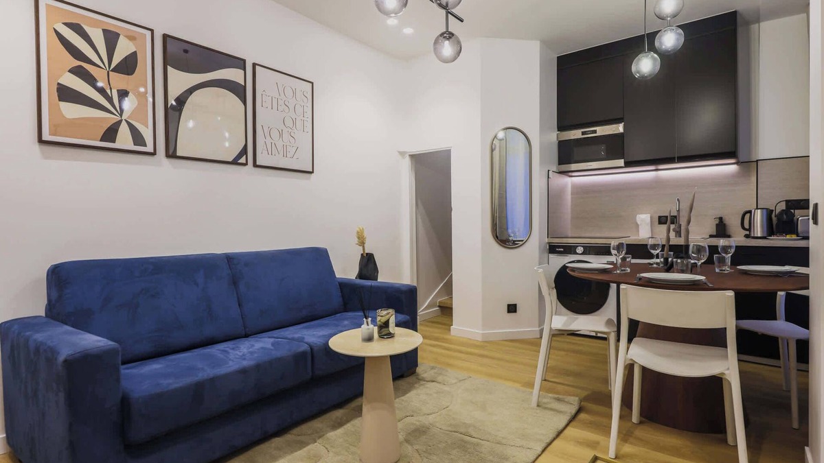 Quartier du Faubourg-Montmartre Apartment | Superb duplex 1 bedroom Center of Paris