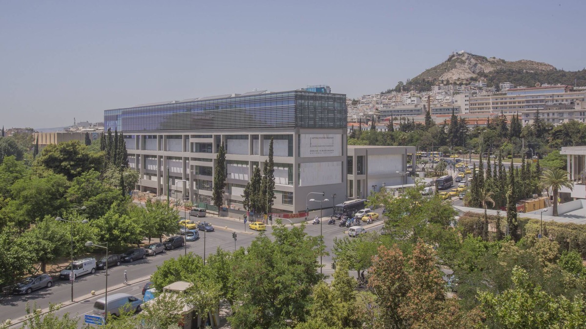 Ilisia Apartment | Superb serviced flat for 4 in the heart of Athens with view