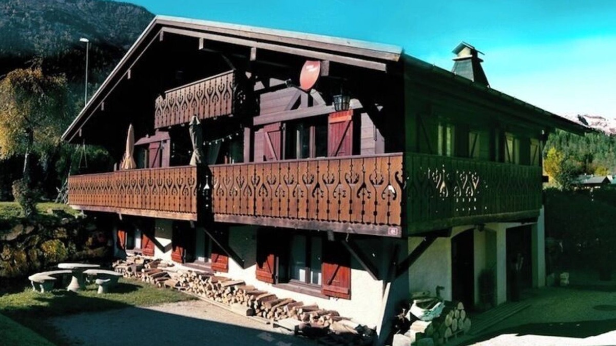 Les Houches Ski Chalet | Superb ski stay chalet!