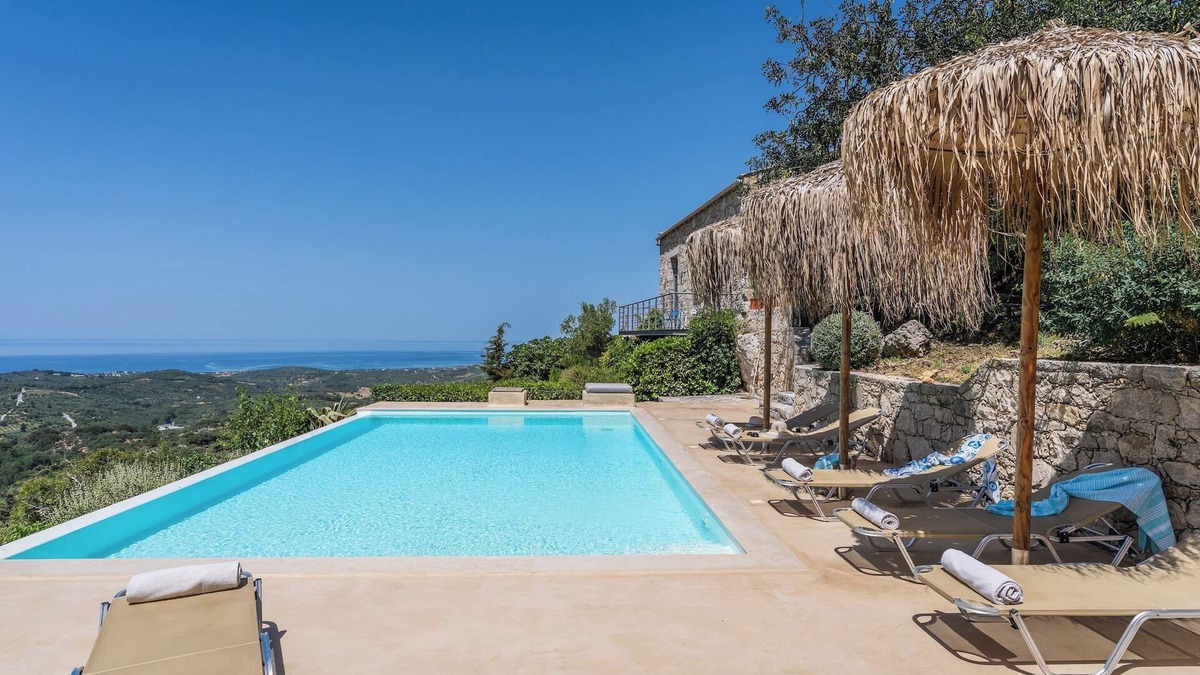 Patima Villa | Superb villa with panoramic sea and mountain views with infinity pool