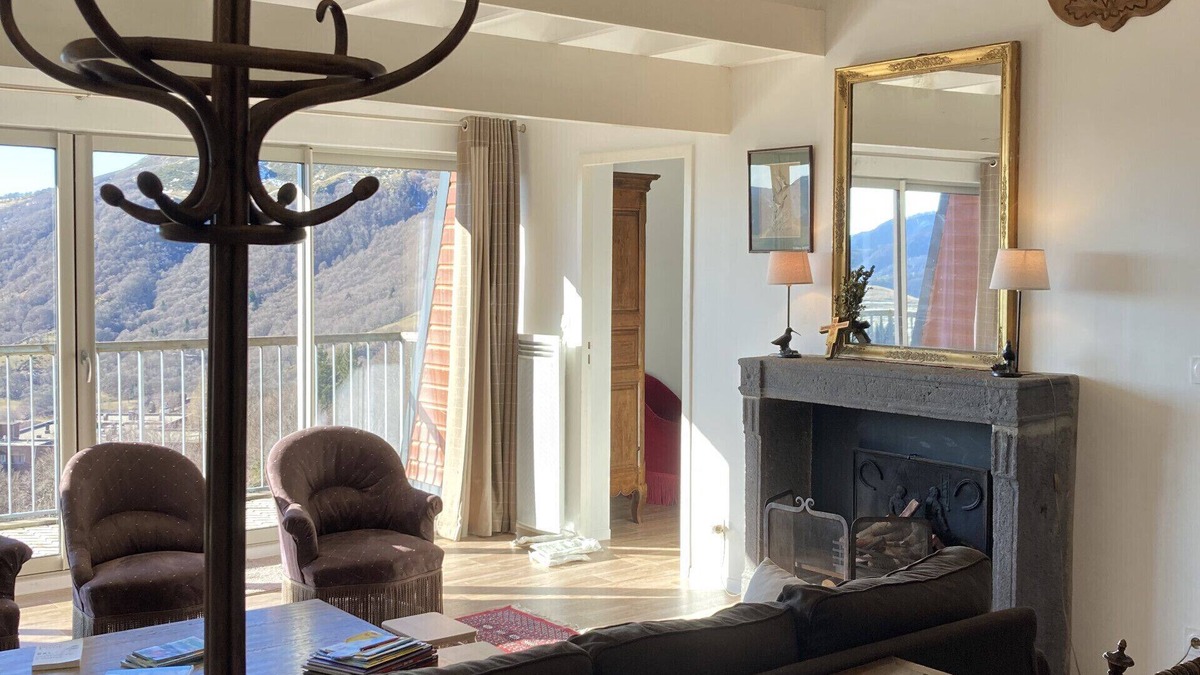 Saint-Jacques-des-Blats Apartment | Superbe duplex Le Grand Cerf