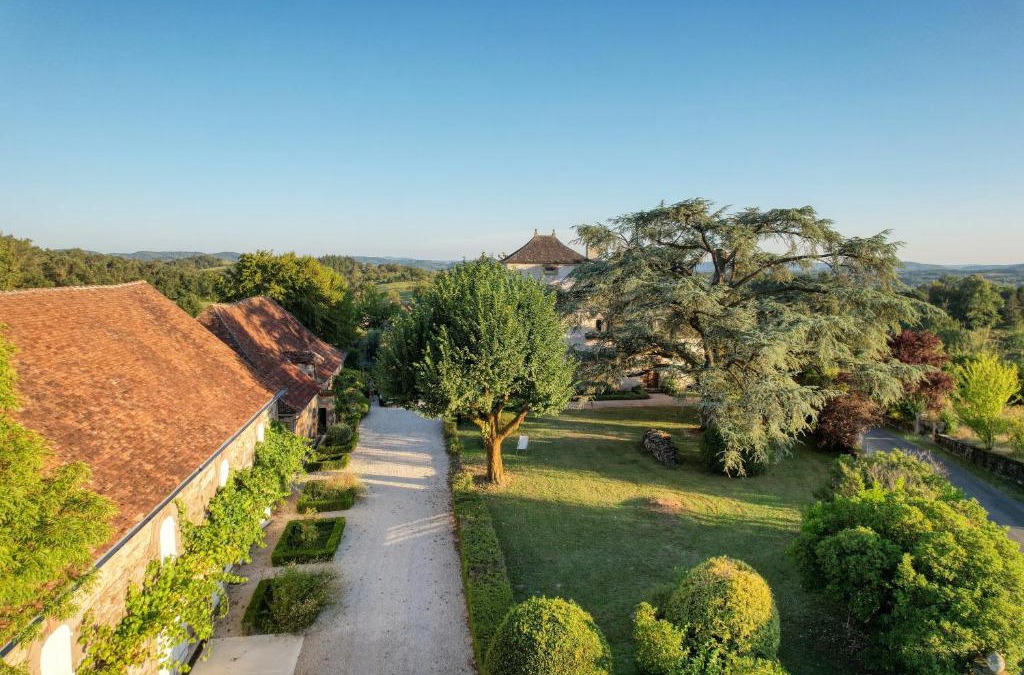 Saint-Bazile-de-Meyssac House | Superbe gîte avec vue sur les vignes, dans le parc d'un manoir du 18ème siècle