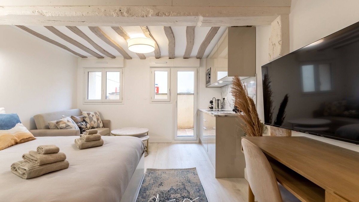 Rouen City Centre Apartment | Superbe Suite Avec Terrasse à Rouen Hyper Centre - La Cavalerie