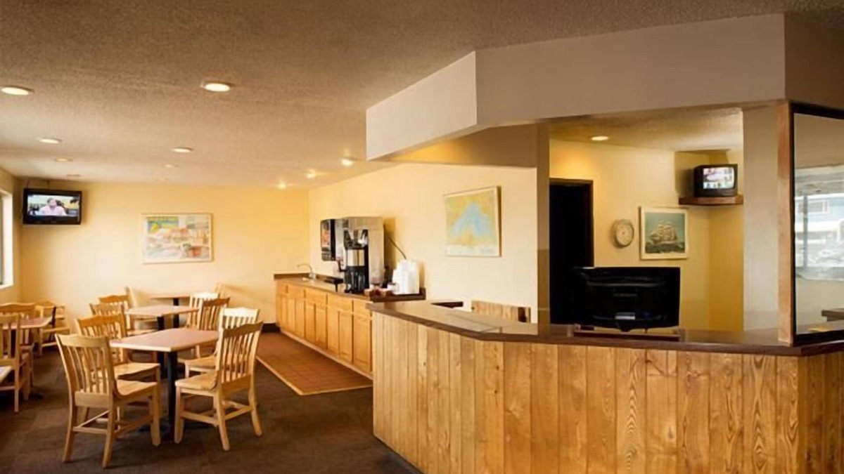 Superior Hotel | Superior Inn