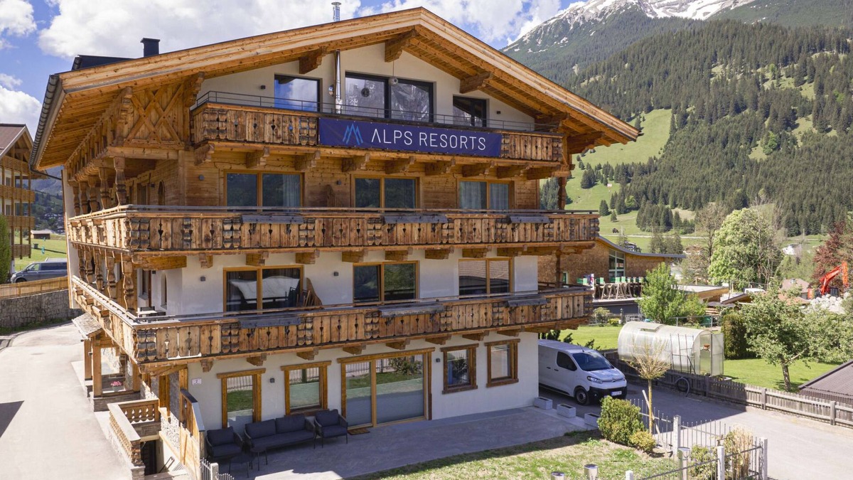 Lermoos Apartment | Superior Penthouse mit 2 Schlafzimmern by Interhome