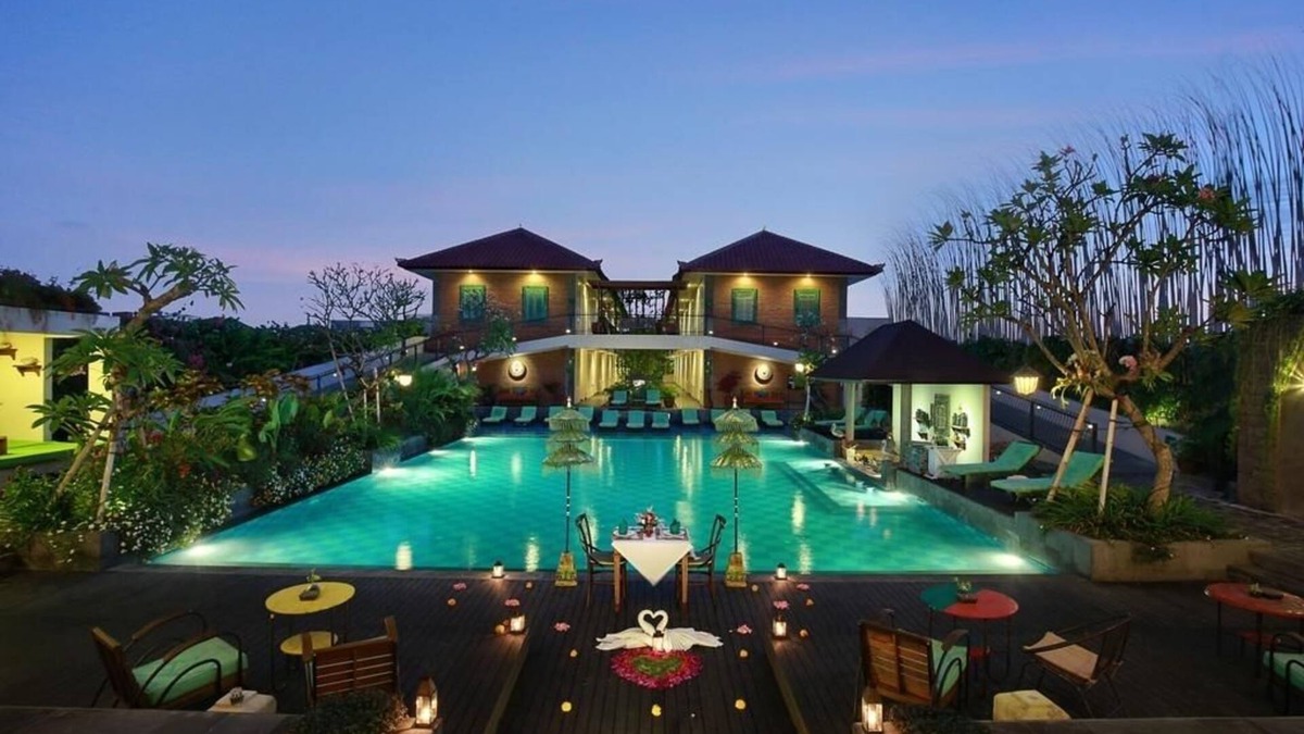 Petitenget House | Superior Room Near Beach With Breakfast