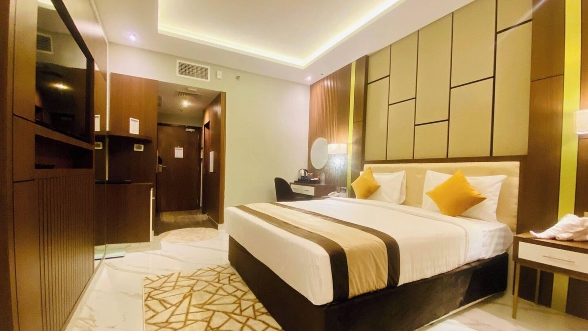 Al Muraqqabat Apartment | Superior Room Near Go Fresh Supermarket by E R