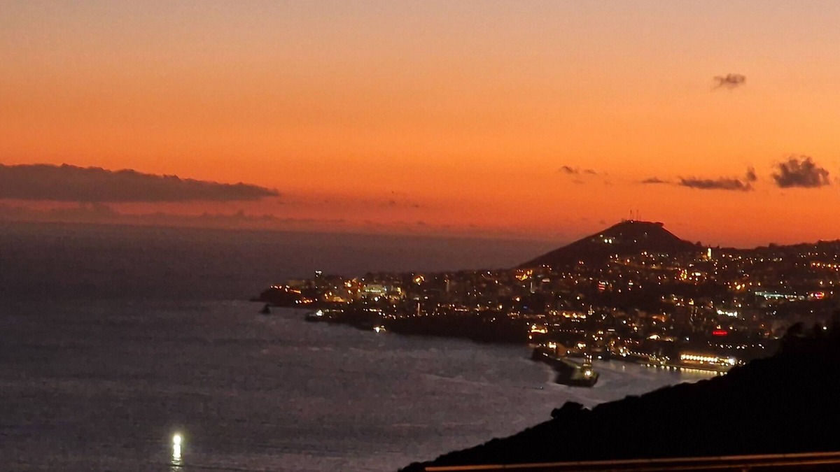 Garajau Apartment | Superior Studio - Verde with Ocean View by Villa-Kasia, 10 minutes from Funchal.