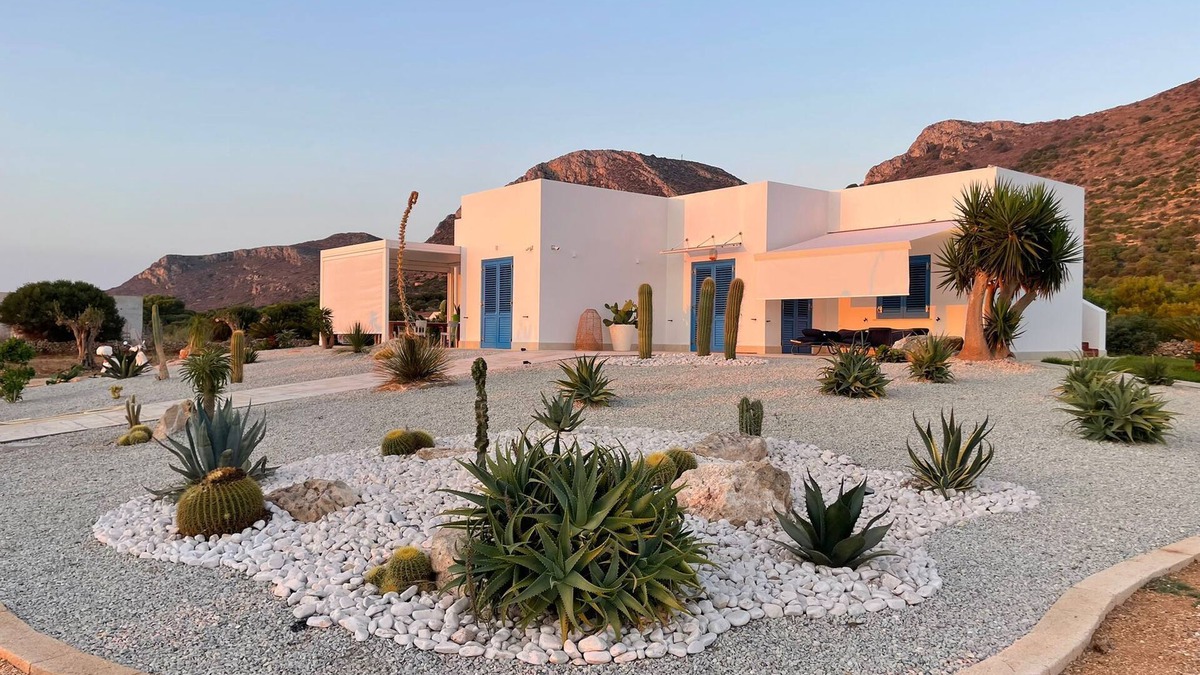 Favignana Villa | Superior Villa Favignana Island